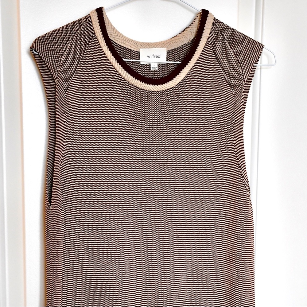 Aritzia Wilfred Sleeveless Knit Top